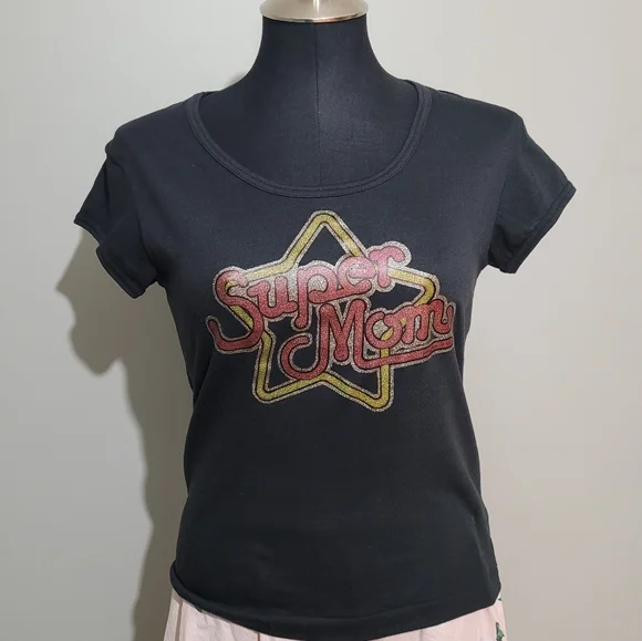 1970s Super Mom Glitter print tee - Picture 2 of 11